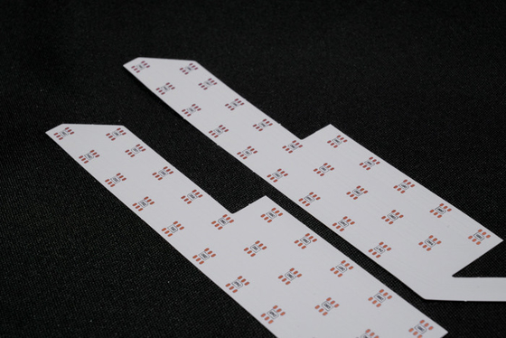 kaufen Heißer Verkauf LED-Auto-Innenlicht-Panel - Flexible Leiterplattenbaugruppe für LED-Leuchten, medizinische Geräte, Spezial- und Sonderform-Panel online manufacture