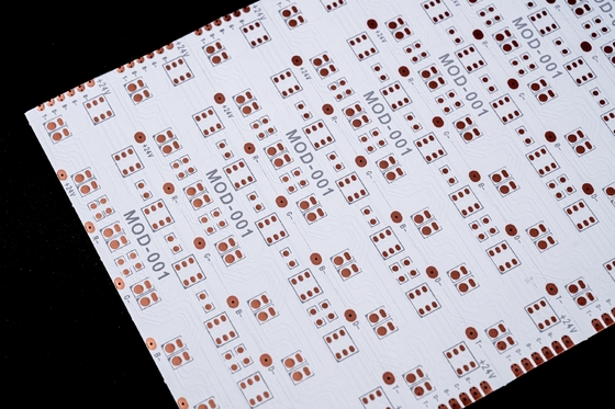 kaufen FPCB Mod-001 2835 5050 Doppelfarbiges Blatt Anpassungslänge Elektroplattierte Leiterplatte FPCB Design & SMT Herstellung Professionelle FPCB Lieferung UL E477885 online manufacture