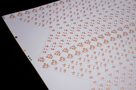 fPCBfür Werbeanzeigen mit Buchstaben L-förmiger Leiterplatte LED 2835 STRIP fpb Doppelschicht Flex PCB Design LED Flexible Leiterplatte FPC Hersteller Oberflächenverarbeitung